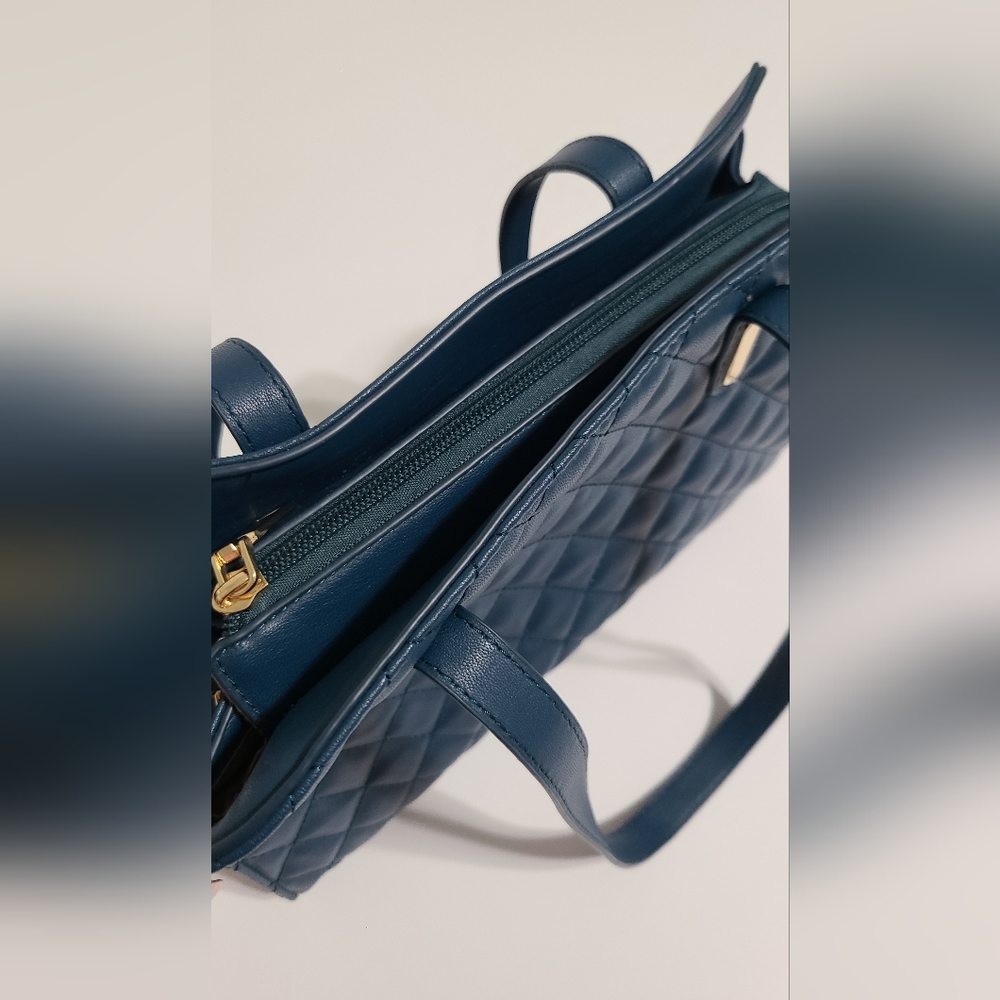 Caprese Blue Quilted Sling Long‎ Crossbody Purse Handbag - Picture 5 of 15